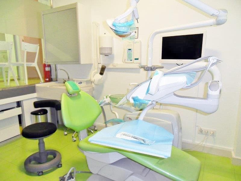 Clínica Dental Marcano en Poio