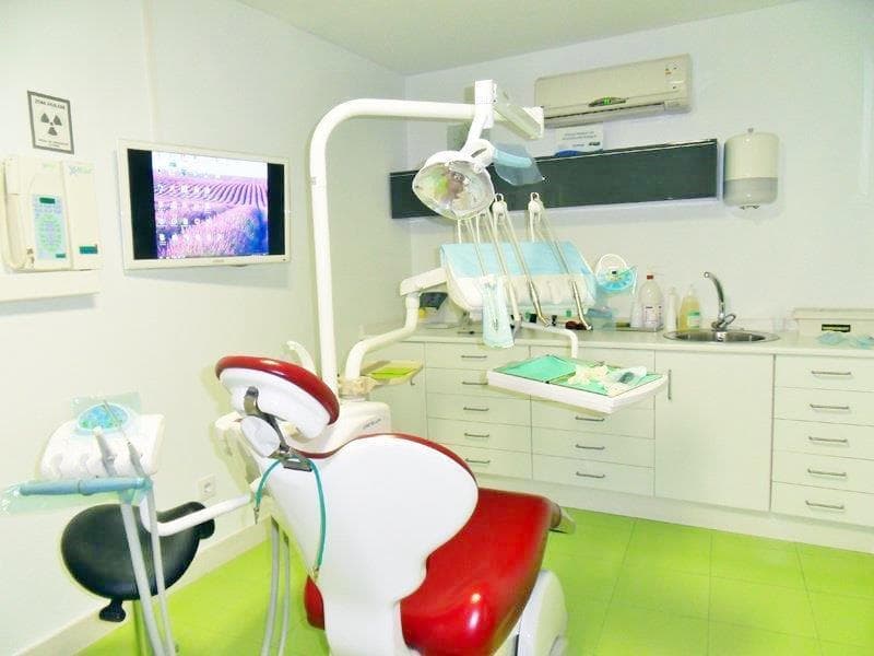 Clínica Dental Marcano en Poio